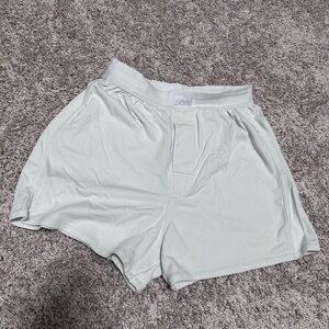 Skims boyfriend loose Shorts